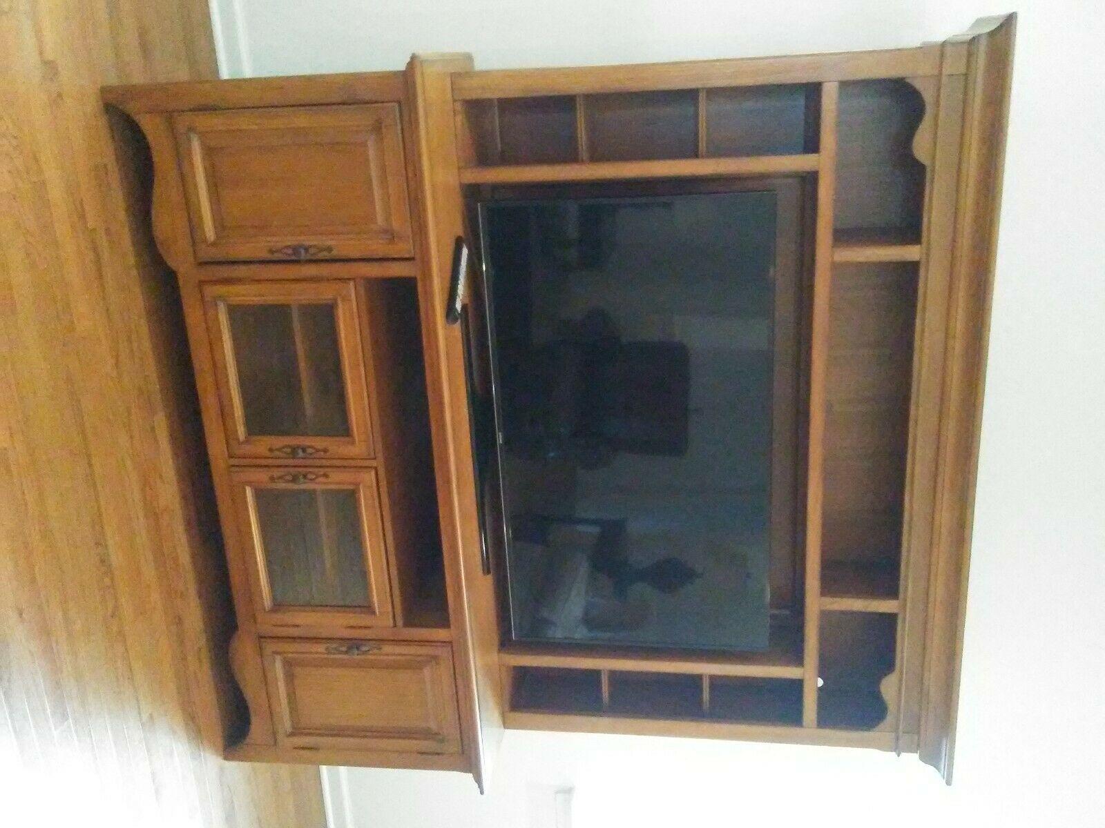 stunning samsung 55" smart tv excellent condition! entertainment center included