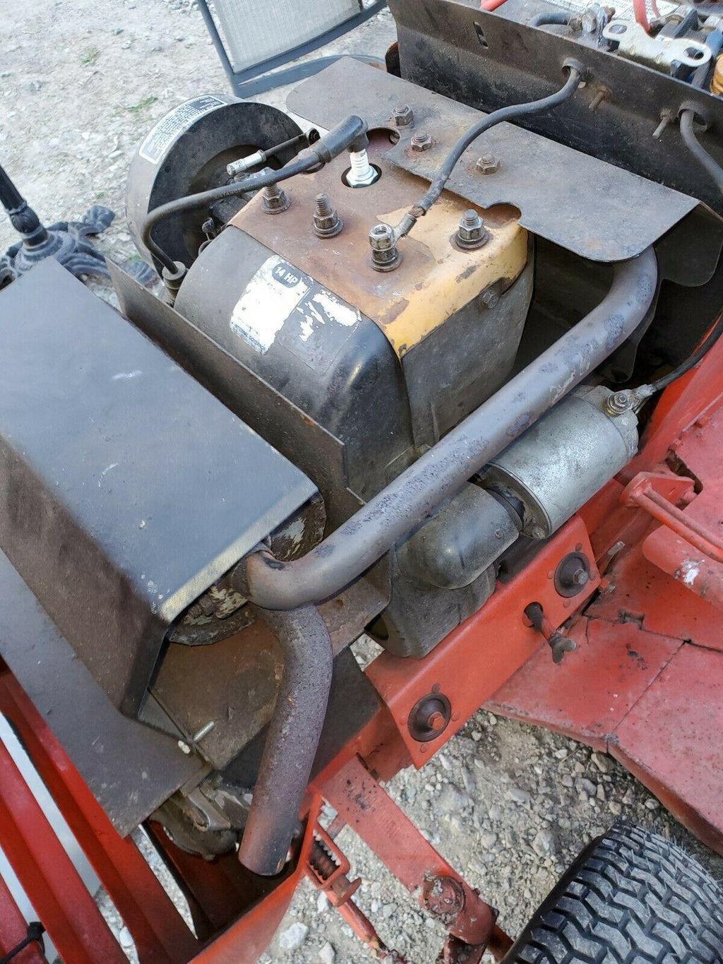 Case Ingersoll  444  lawn tractor w 44 inch mower deck in ny