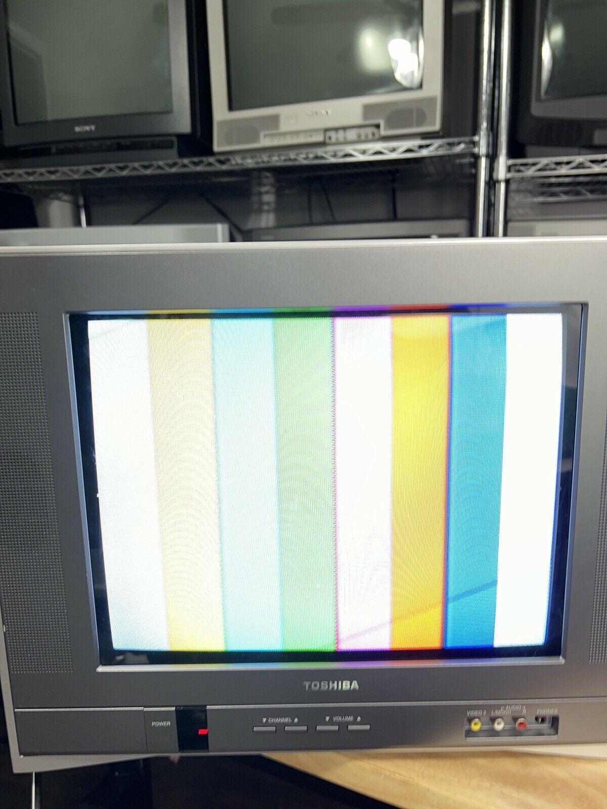 toshiba 14af46 14” crt tv for retro gaming component s-video/remote