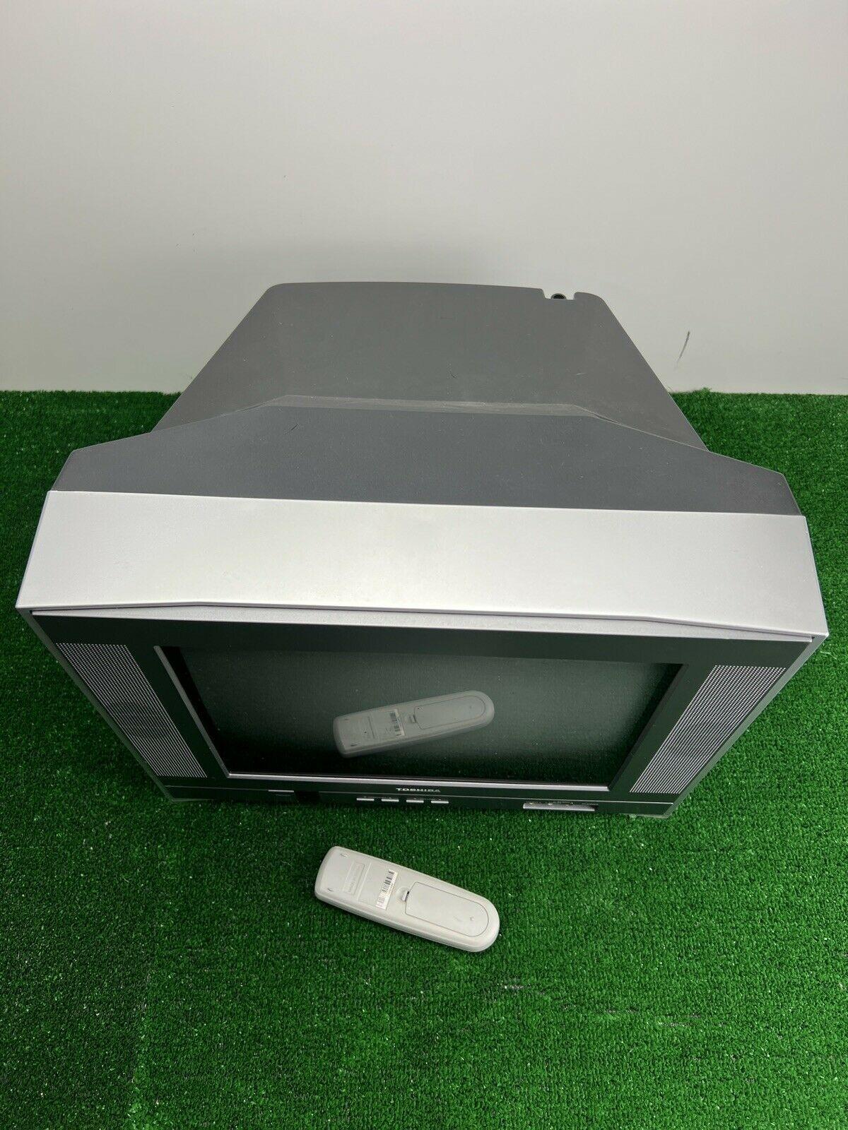 toshiba 14af46 14” crt tv for retro gaming component s-video/remote