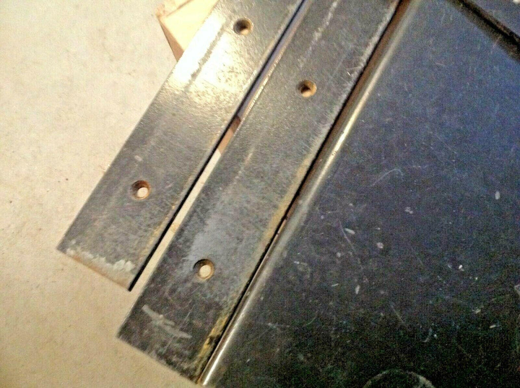 JOHN BEAM BACK PLATES FOR A 4 POST LIFT---DEMO --IN ORIGINAL BOX