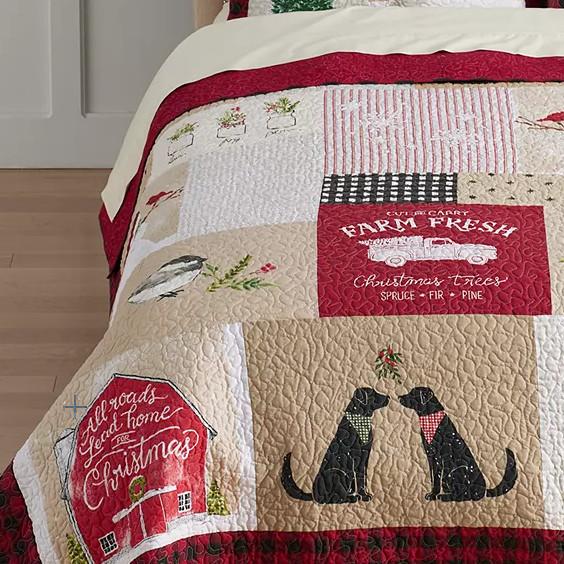 Christmas Red Barn Farmhouse Patchwork Holidays Full/Queen Quilt &amp; Shams (3 Piece Bedding Set)