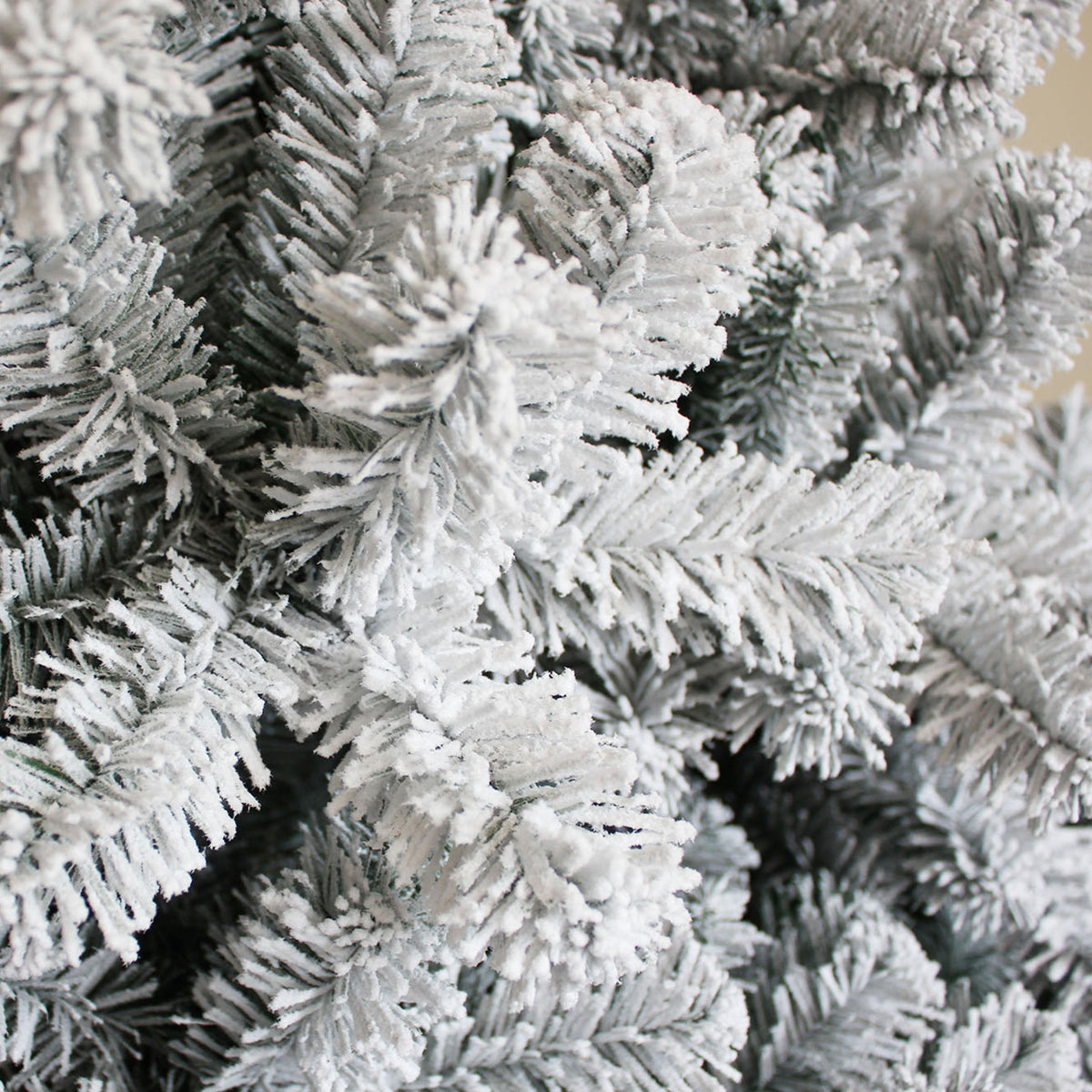 ALEKO Premium Snow White Flocked Fir Artificial Christmas Tree, 8'