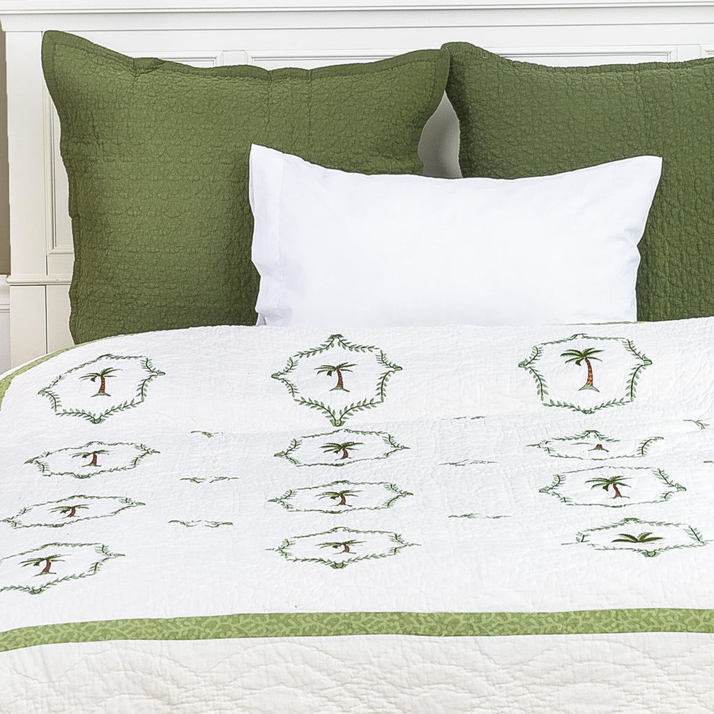 C&amp;F Home ique Embroidered Tropical Palm Tree Full/Queen Quilt Cotton Lightweight Coastal Beach Bedspread Coverlet