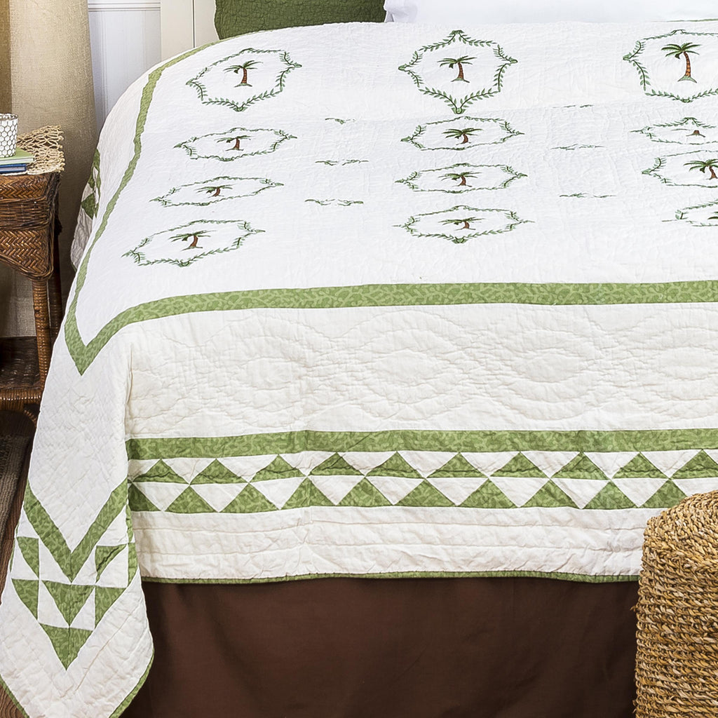 C&amp;F Home ique Embroidered Tropical Palm Tree Full/Queen Quilt Cotton Lightweight Coastal Beach Bedspread Coverlet
