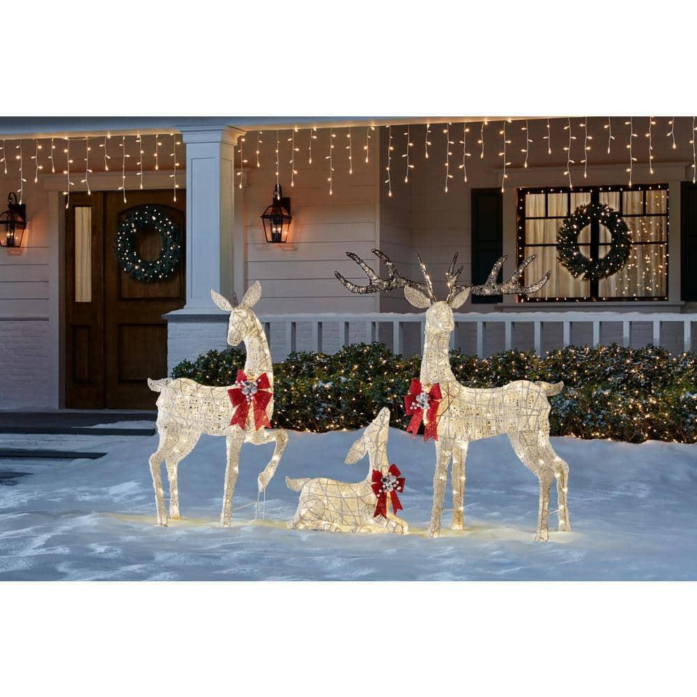 Set Of 3 Warm White LED Deer Family Holiday Yard Decoration