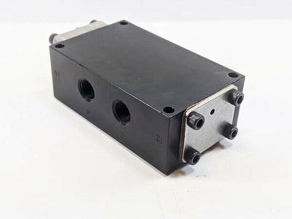 4-way Pilot Valve w/ Pull pin for coats Robo arm valve for 7060AX 7060E  8181995