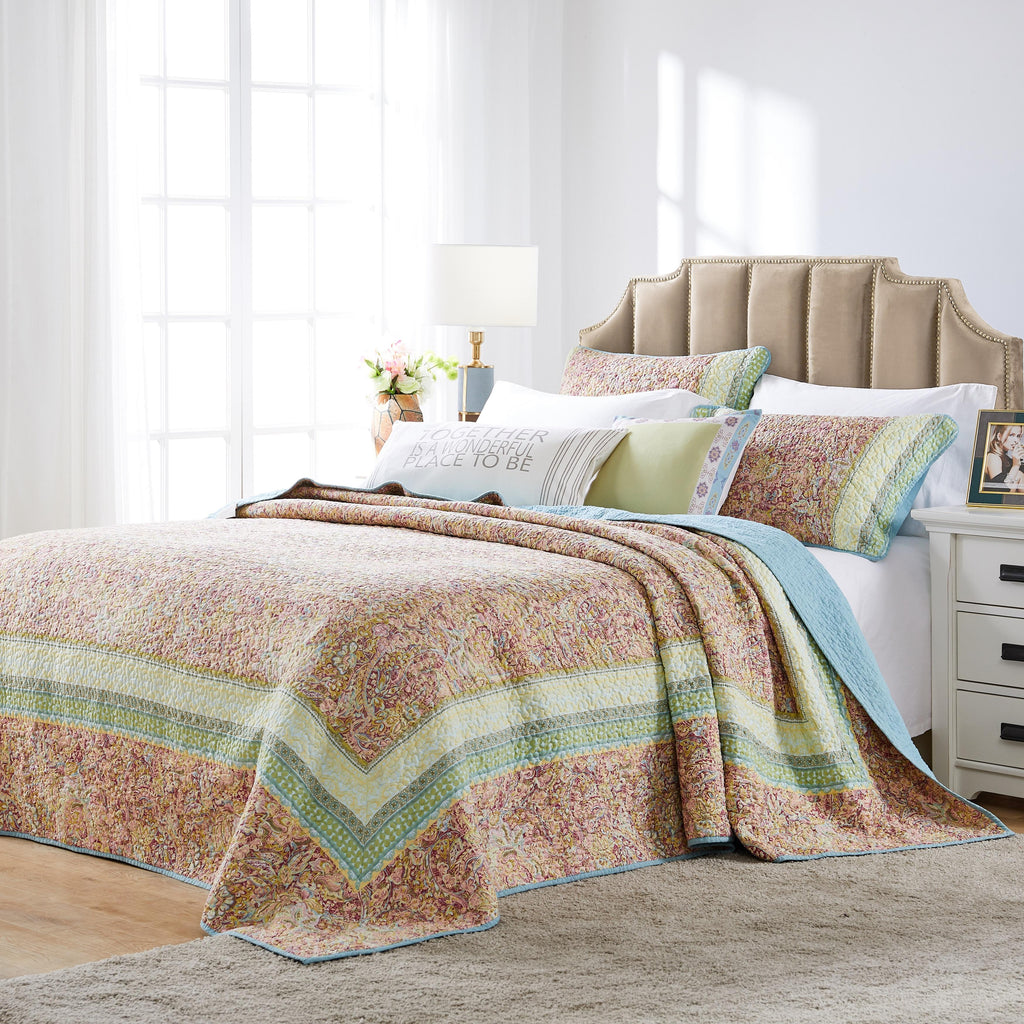 Global Trends Portsmouth Bordered Bedspread and Pillow Sham Set, 3-Piece King/Cal King