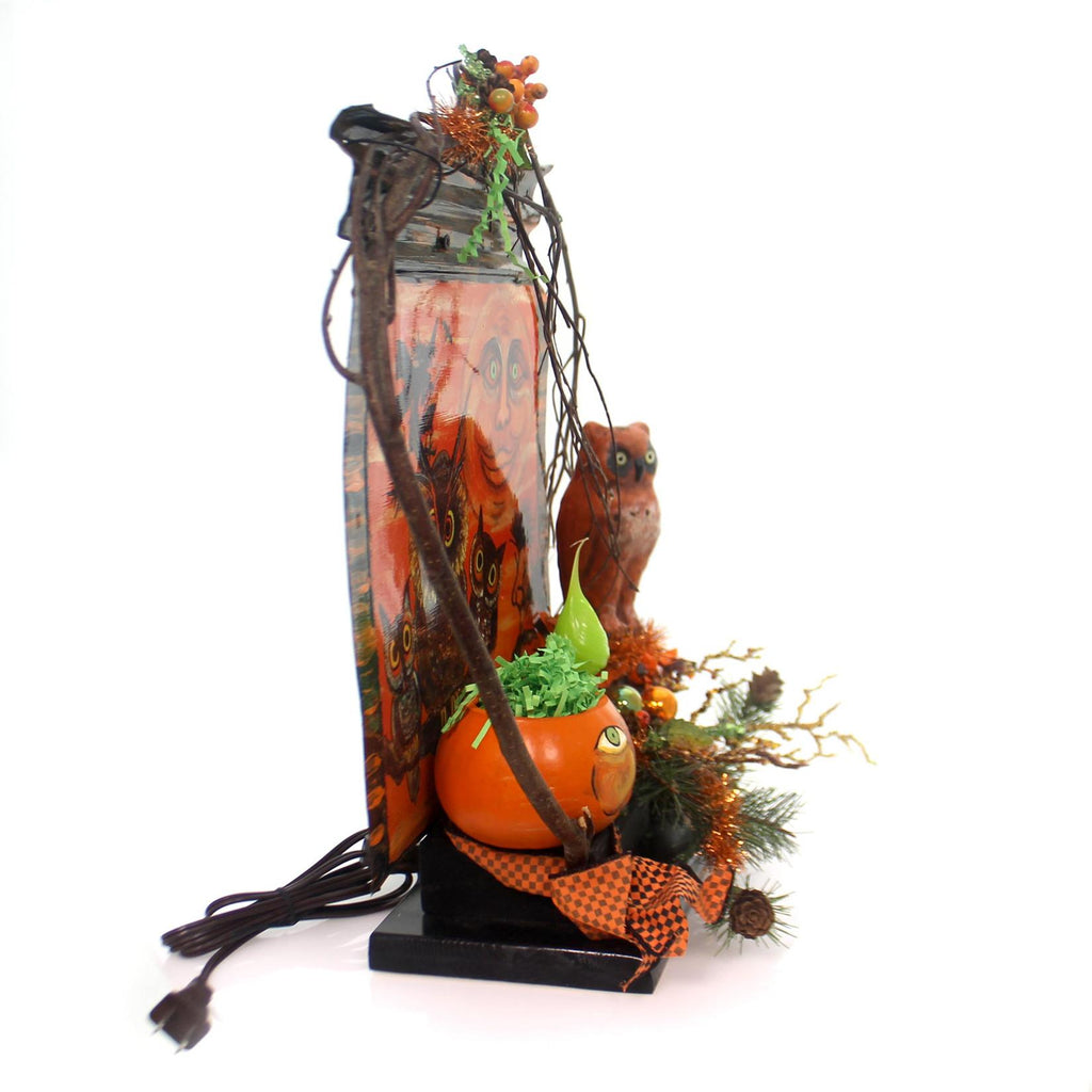 Halloween MOON AND OWL ELECTRIC FIGURINE Metal Lighted Pumpkin Grapevine Ch93