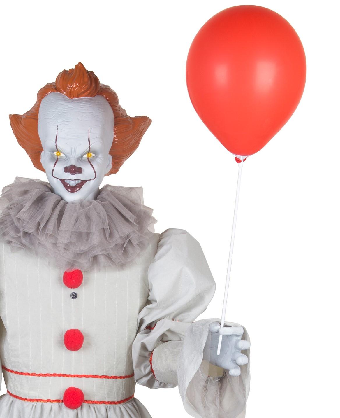 Way to Celebrate Halloween Multicolor Animated Pennywise Decoration (6 ft)