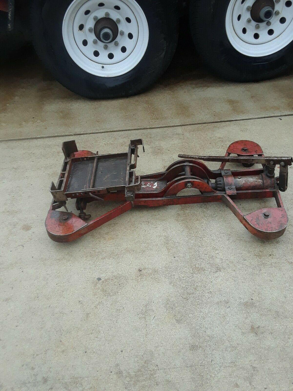 HEAVY DUTY HYDRAULIC TRANSMISSION JACK, USED, WORKS, PICK UP ONLY