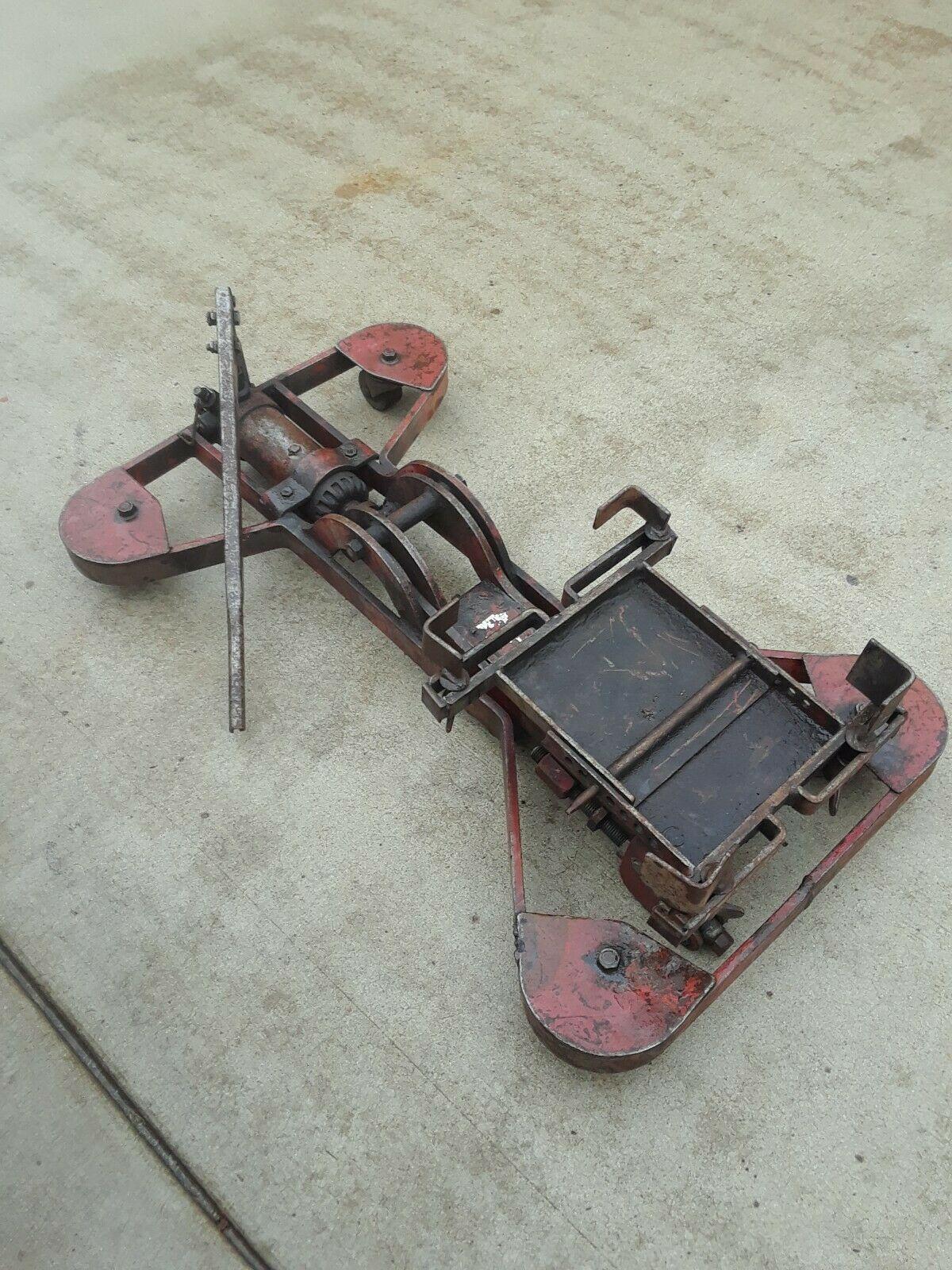 HEAVY DUTY HYDRAULIC TRANSMISSION JACK, USED, WORKS, PICK UP ONLY