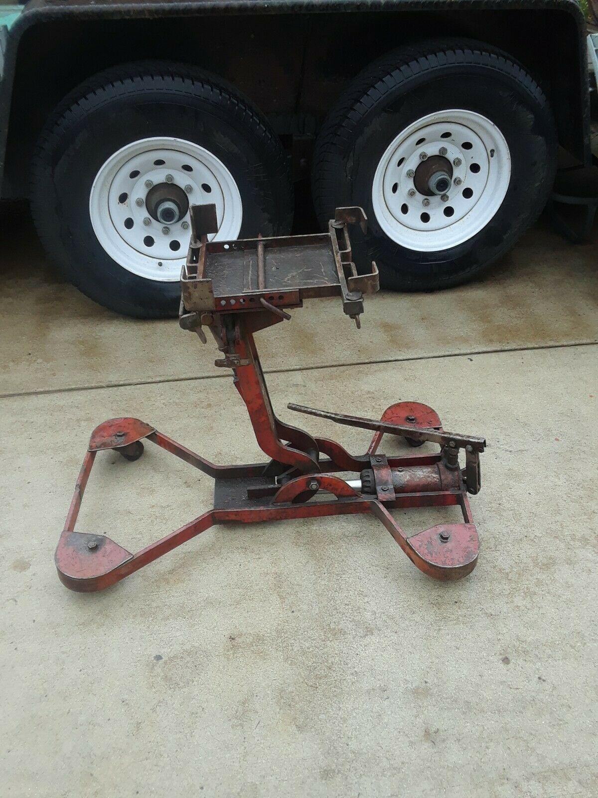 HEAVY DUTY HYDRAULIC TRANSMISSION JACK, USED, WORKS, PICK UP ONLY