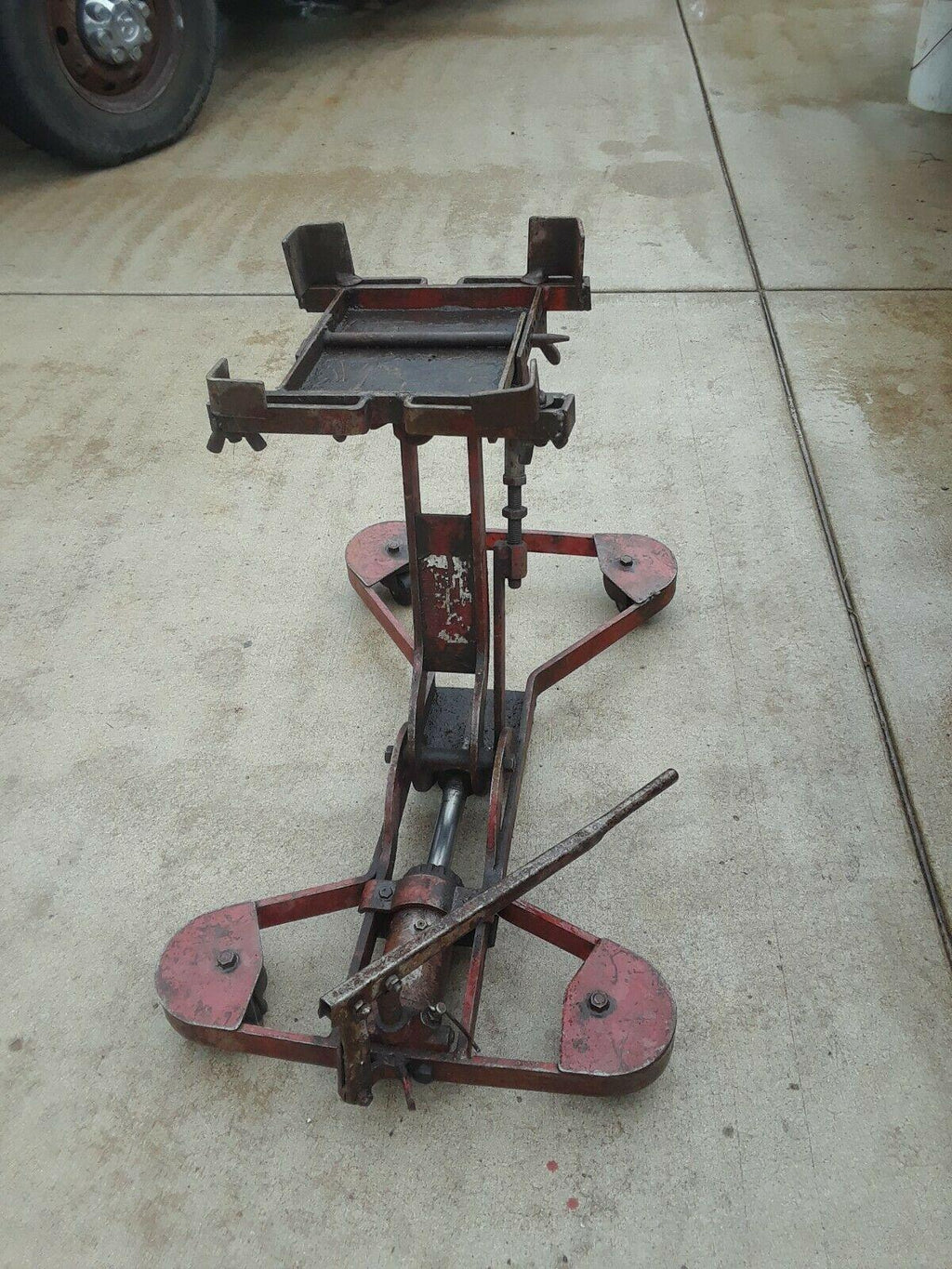 HEAVY DUTY HYDRAULIC TRANSMISSION JACK, USED, WORKS, PICK UP ONLY