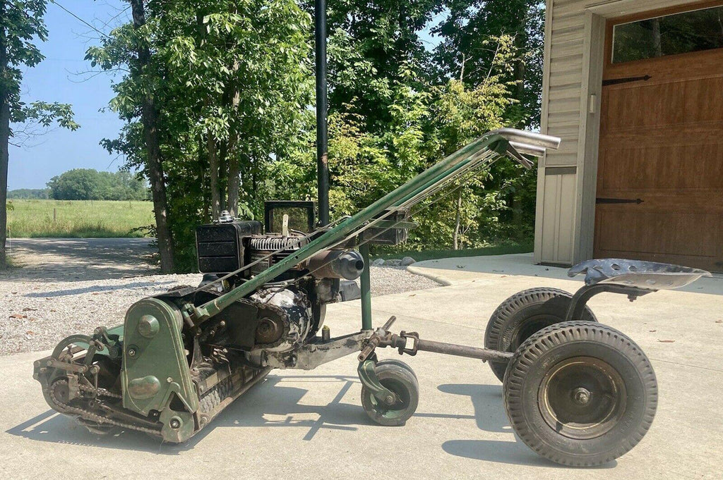 Locke Devere — A Reel Mower!