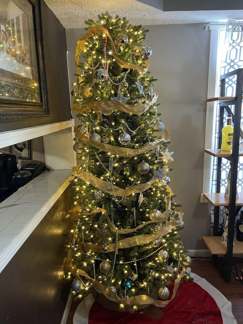 Home Accents Starlin 7.5h Pre-lit LED Christmass Tree Whit Decorations