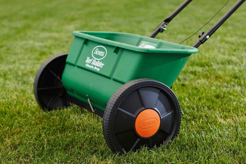 Scotts 32-lb Turf Builder Classic Drop Fertilizer Spreader